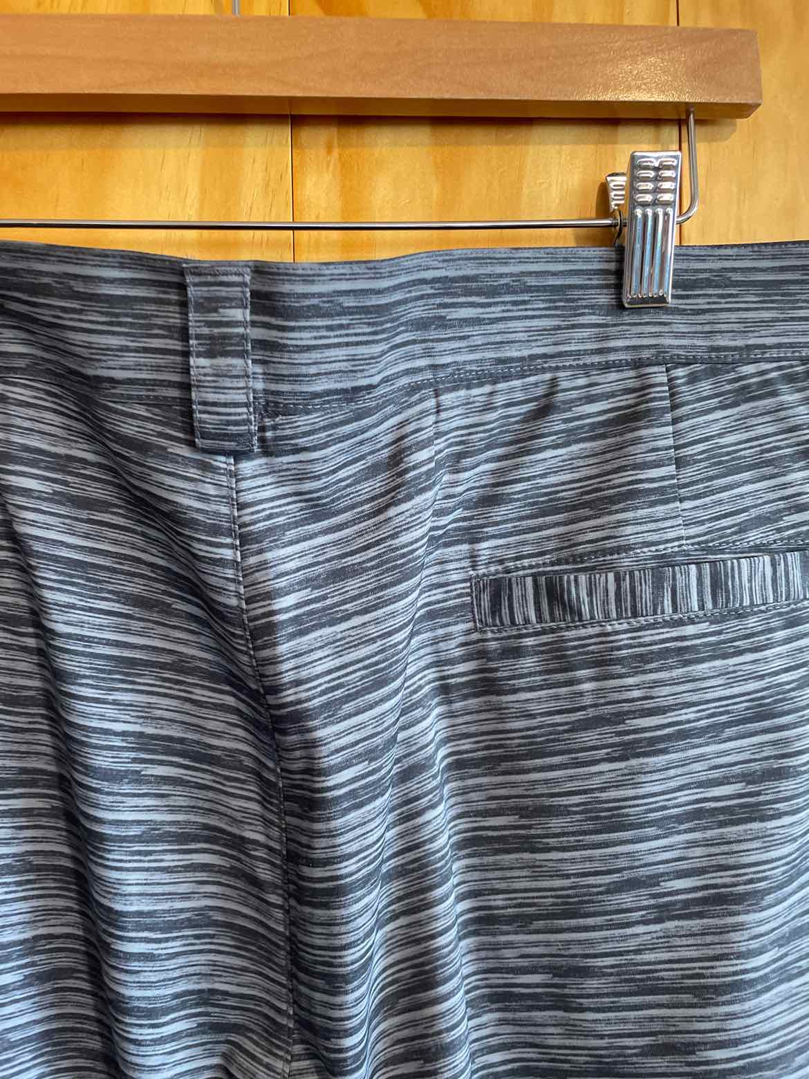 Size 38 PGA Tour Men's Shorts