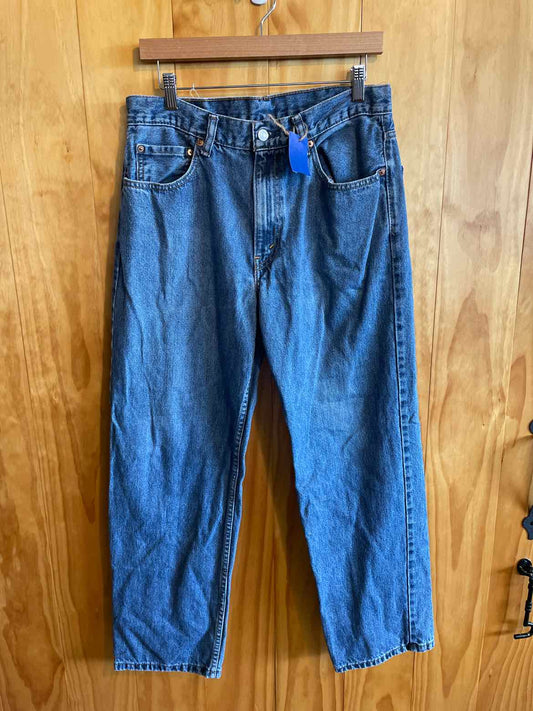 Size 33 Levi's Men's Jeans